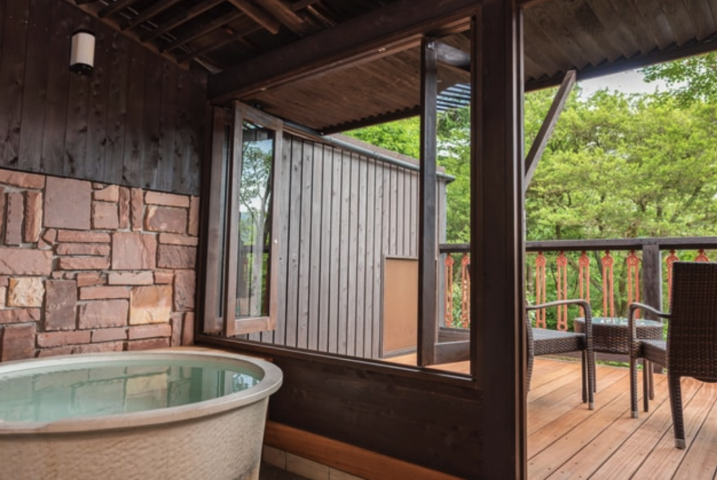Hakone Fontaine Bleau Hot Spring